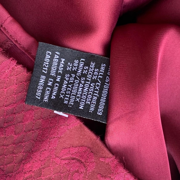 Le Chateau Red Strapless Dress - Picture 9 of 9